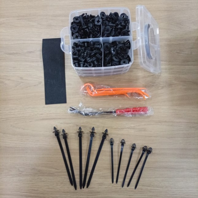 PINCHE 675PCS CLIPS
