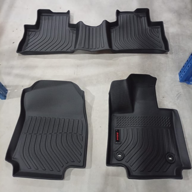 TAPETE RIGIDO RAV 4 2020