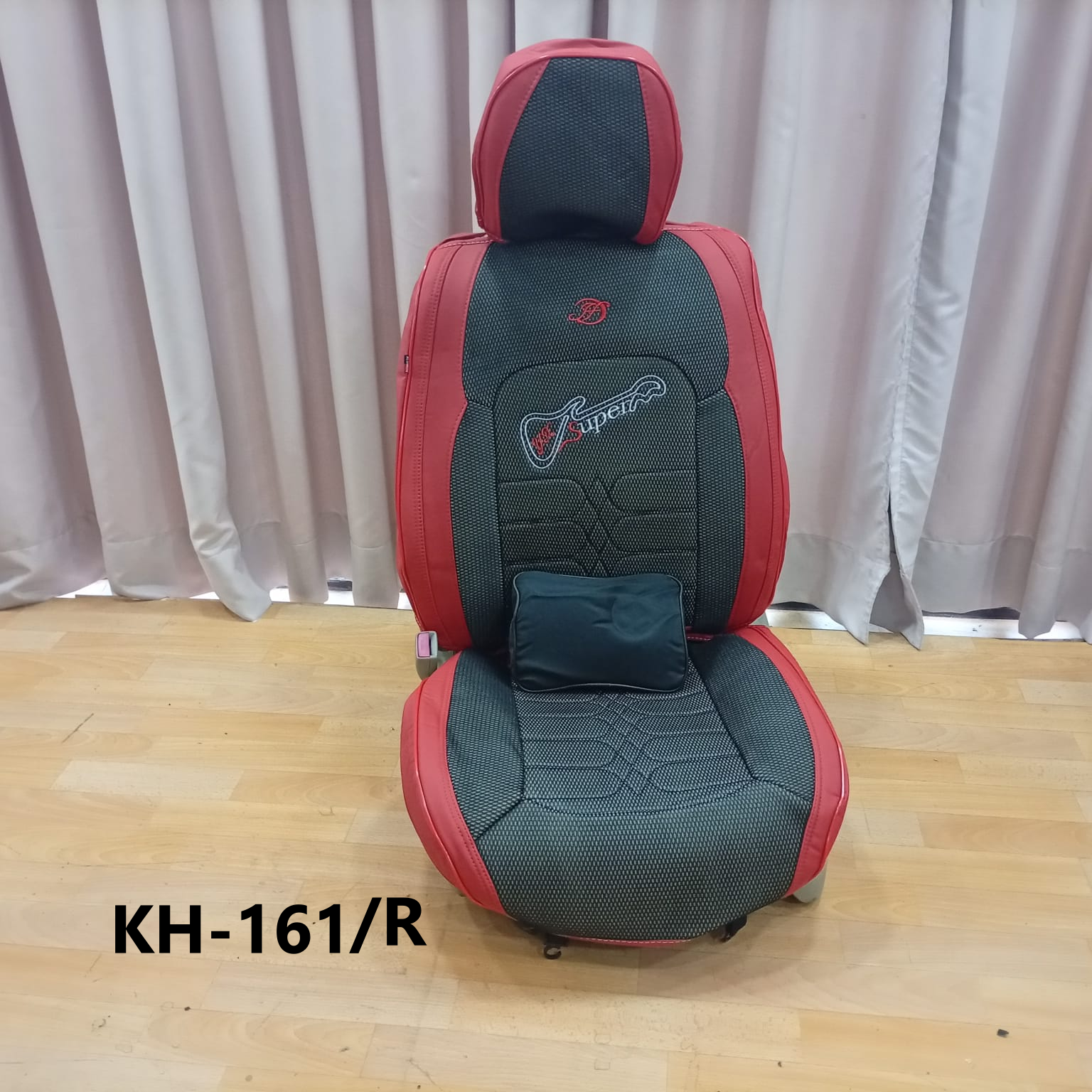 CUBRE ASIENTO red/black