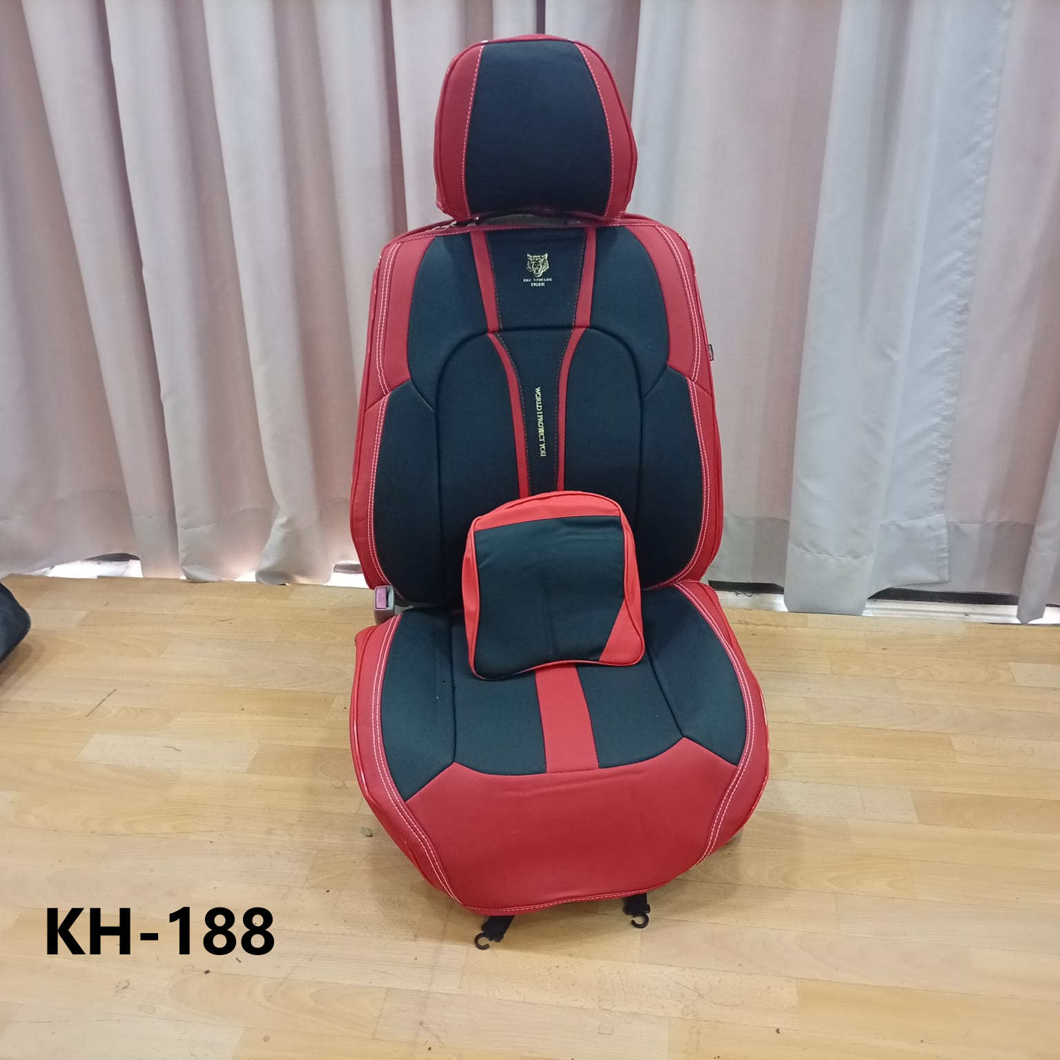 CUBRE ASIENTO red/black