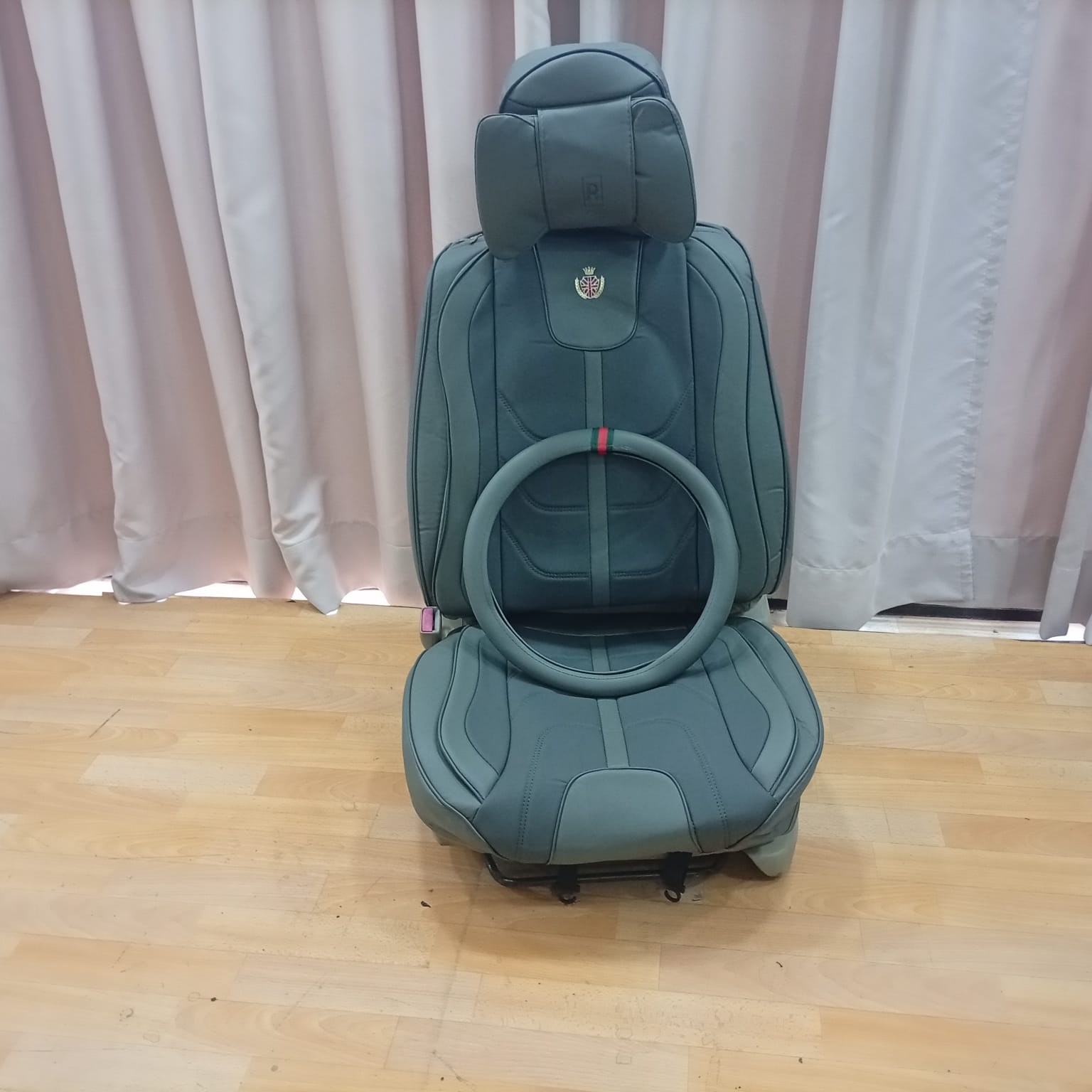 CUBRE ASIENTO grey