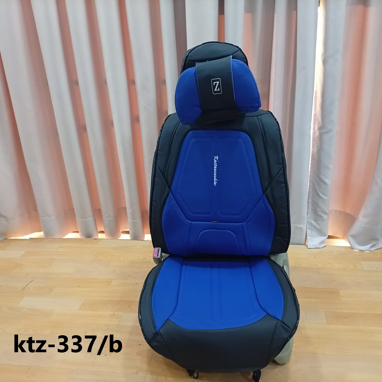 CUBRE ASIENTO black /blue