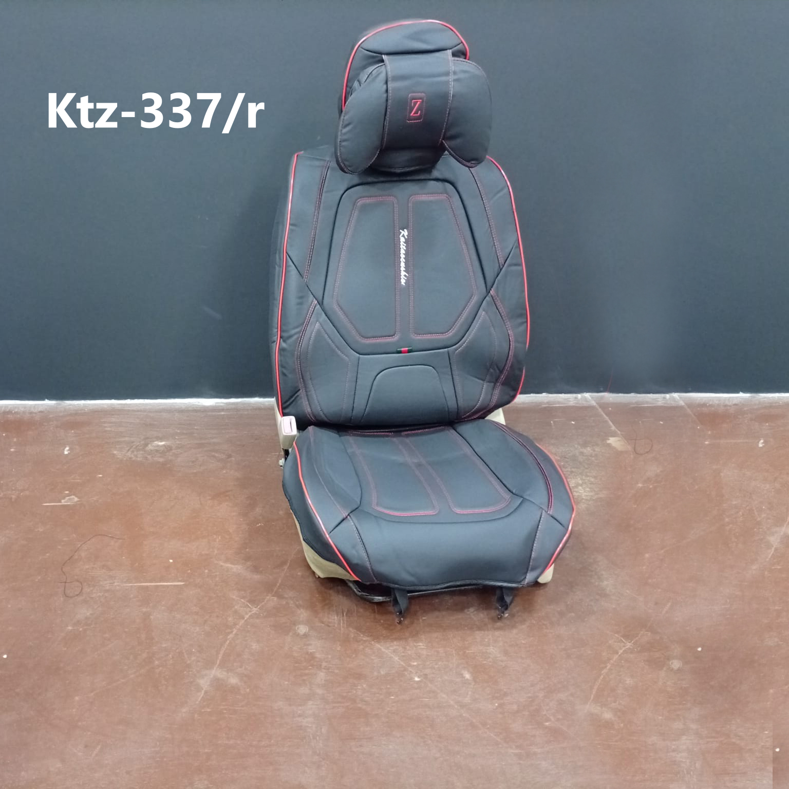 CUBRE ASIENTO black/red line