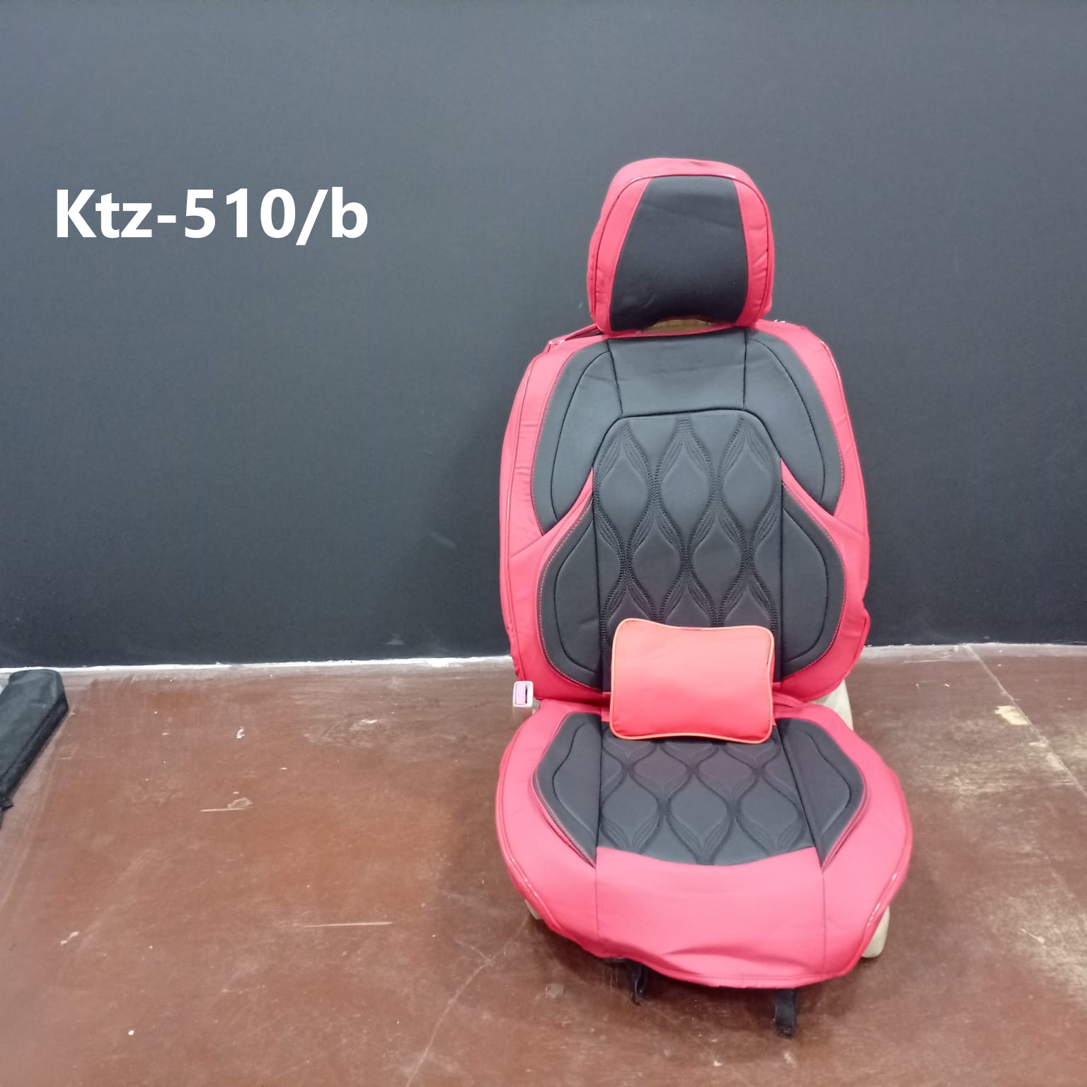 CUBRE ASIENTO red/black