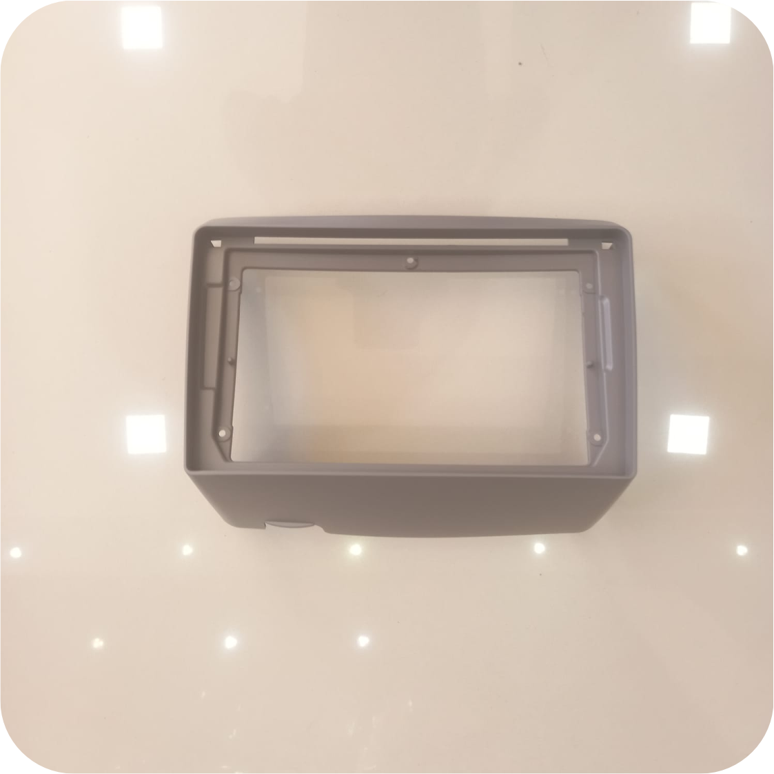 MOLDURA TOYOTA VITZ (9INCH) 1999-2005