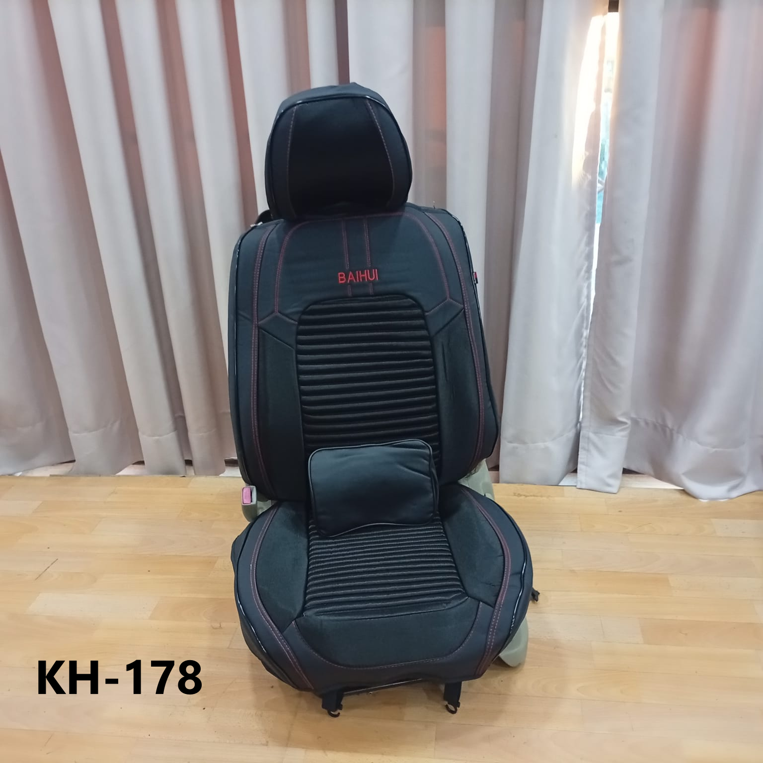 CUBRE ASIENTO black red LINE